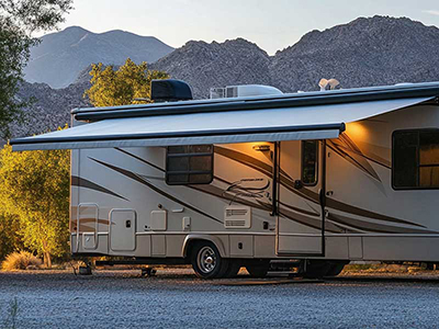 Toldos, marquesinas y sombrillas